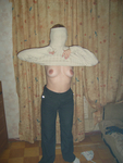 Под юбкой у шлюхи