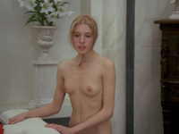 Эротические фото из фильма Аморальные истории (1974)