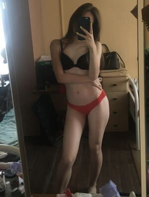 Домашние эротические фото: Позирую на камеру