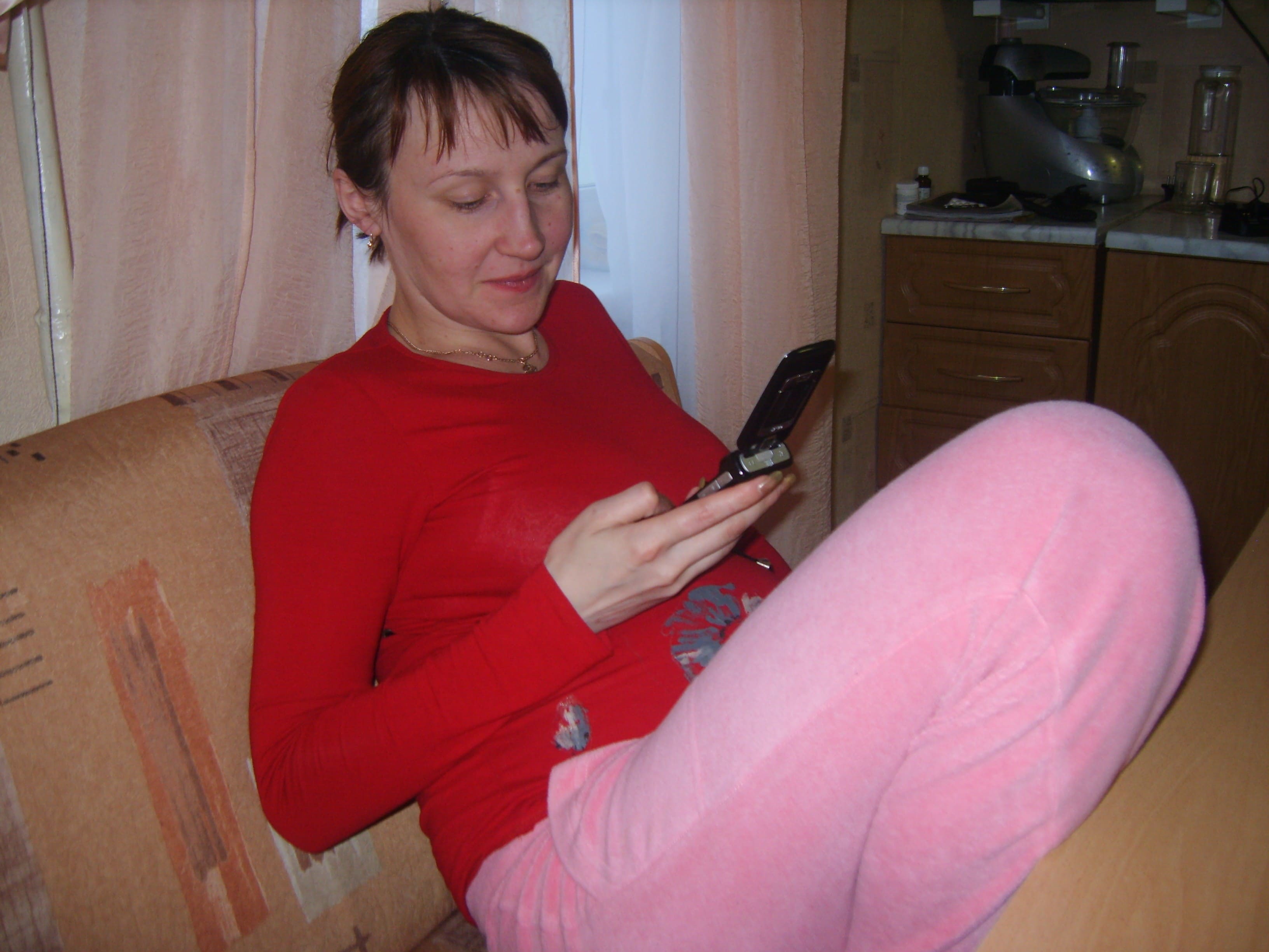 Беременная Оксана Деменко позирует голая