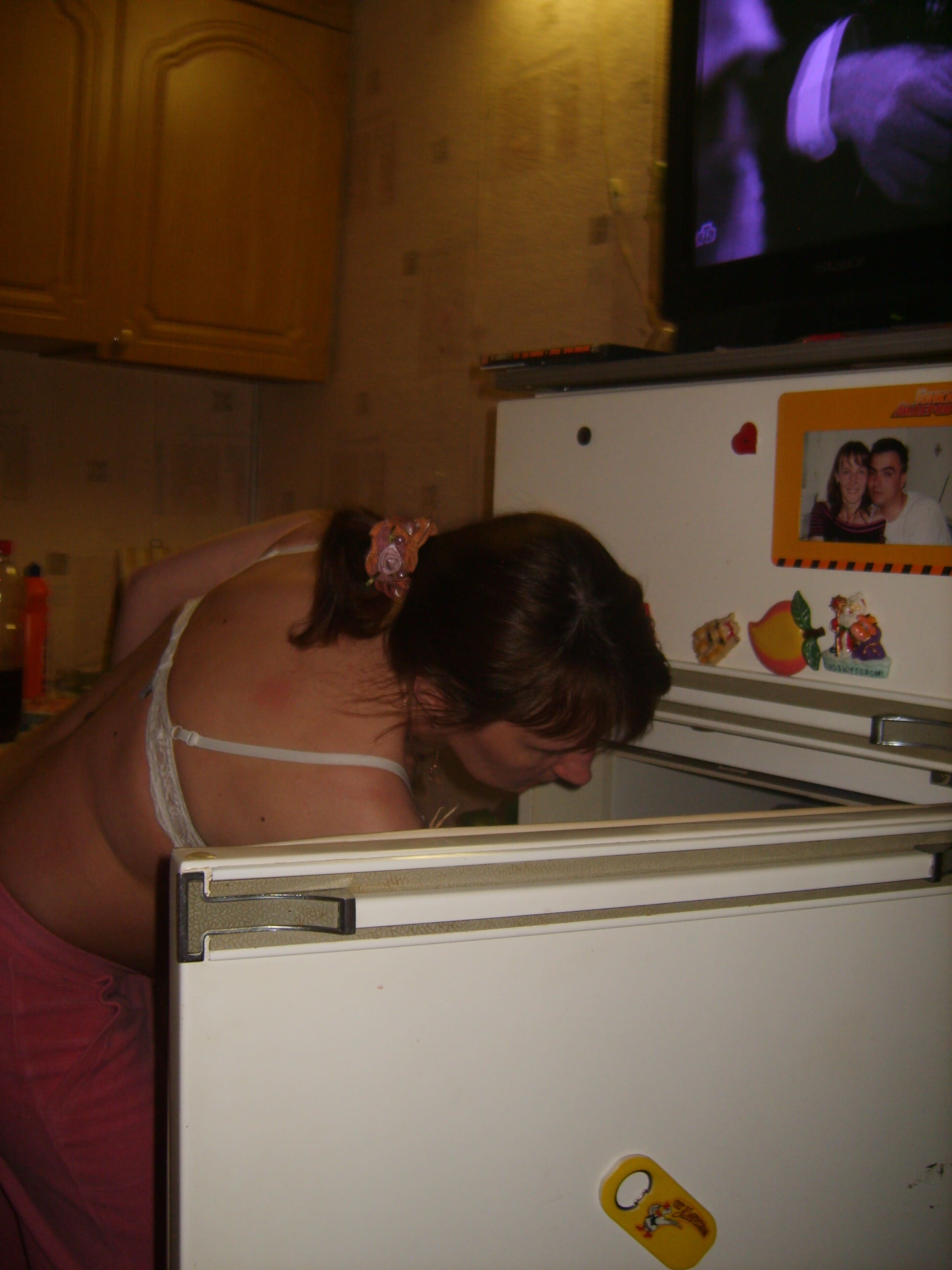 Беременная Оксана Деменко позирует голая