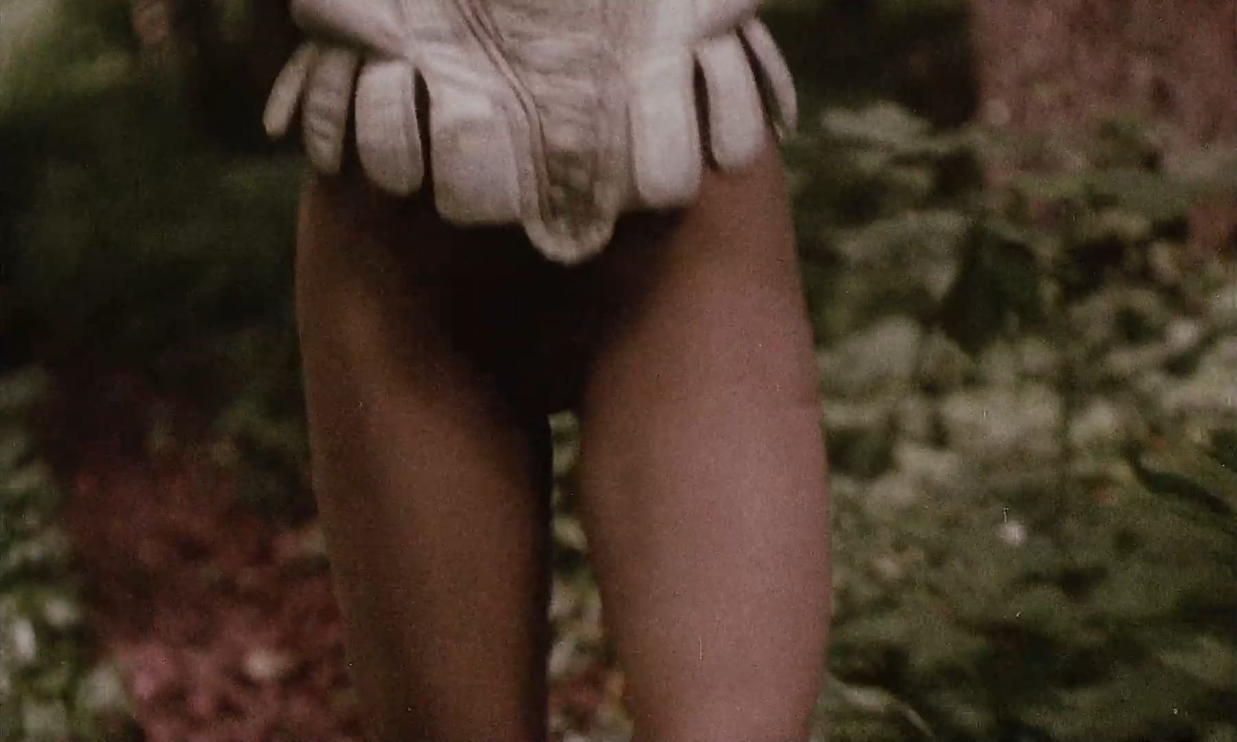 Эротические фото из фильма Аморальные истории (1974)