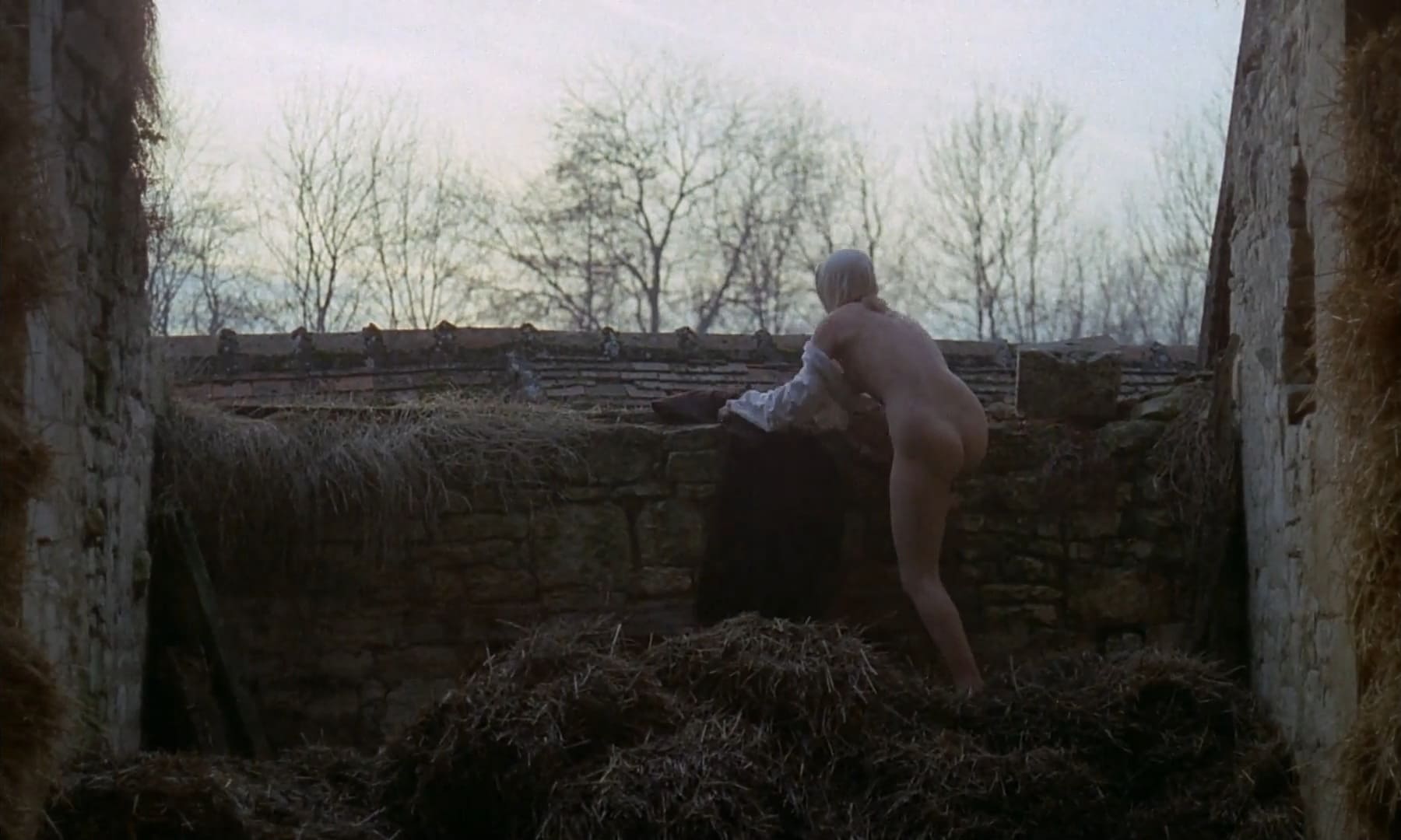 Эротические фото из фильма Аморальные истории (1974)