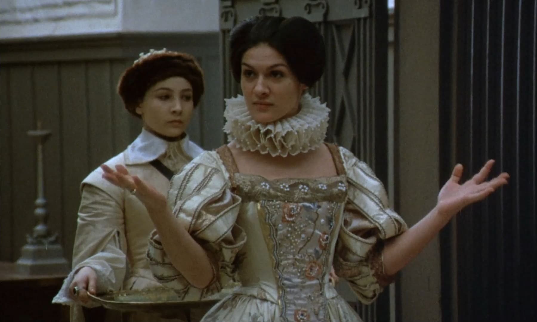 Эротические фото из фильма Аморальные истории (1974)