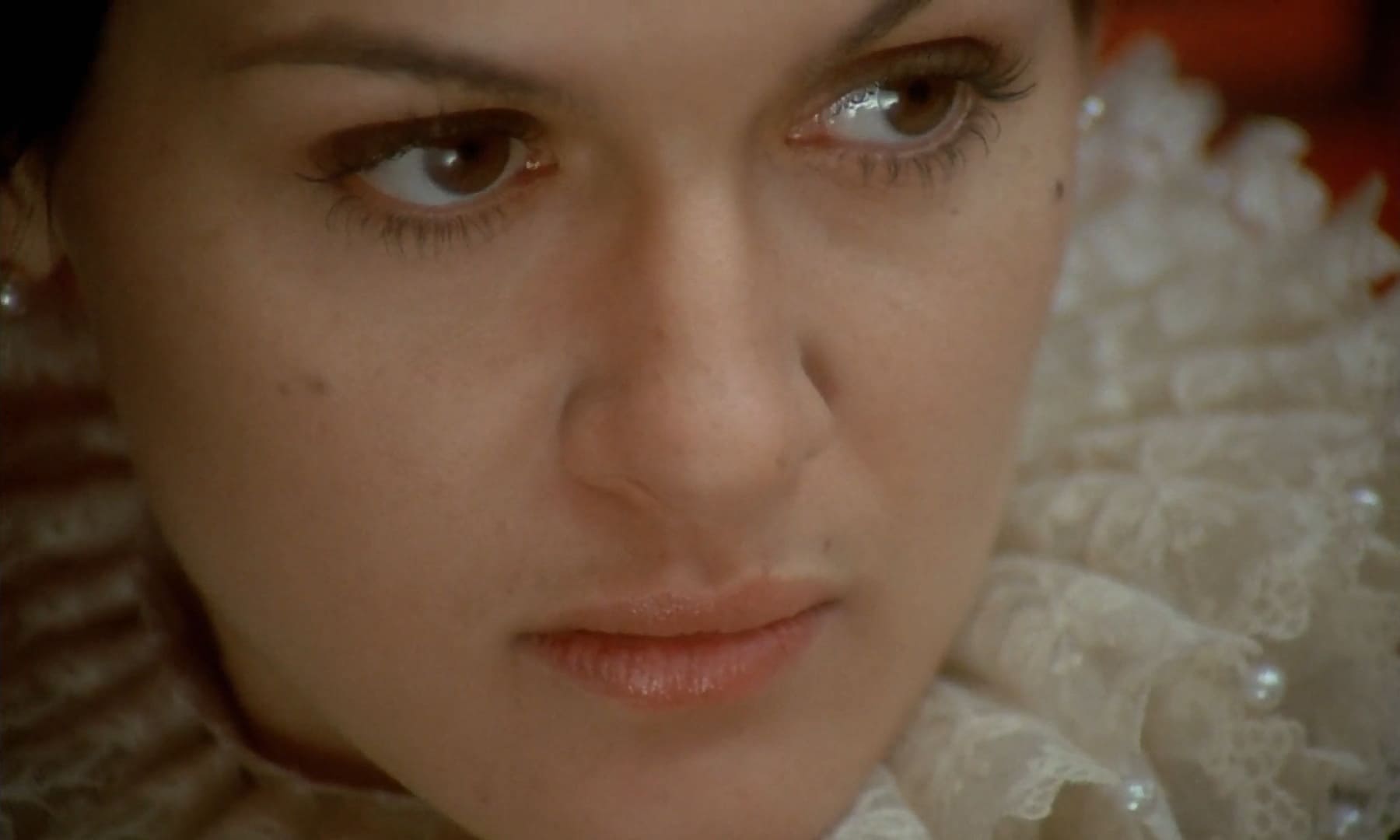 Эротические фото из фильма Аморальные истории (1974)