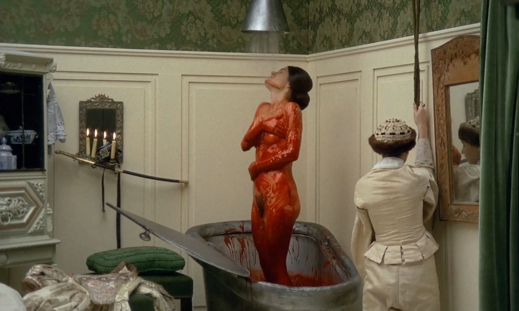 Эротические фото из фильма Аморальные истории (1974)