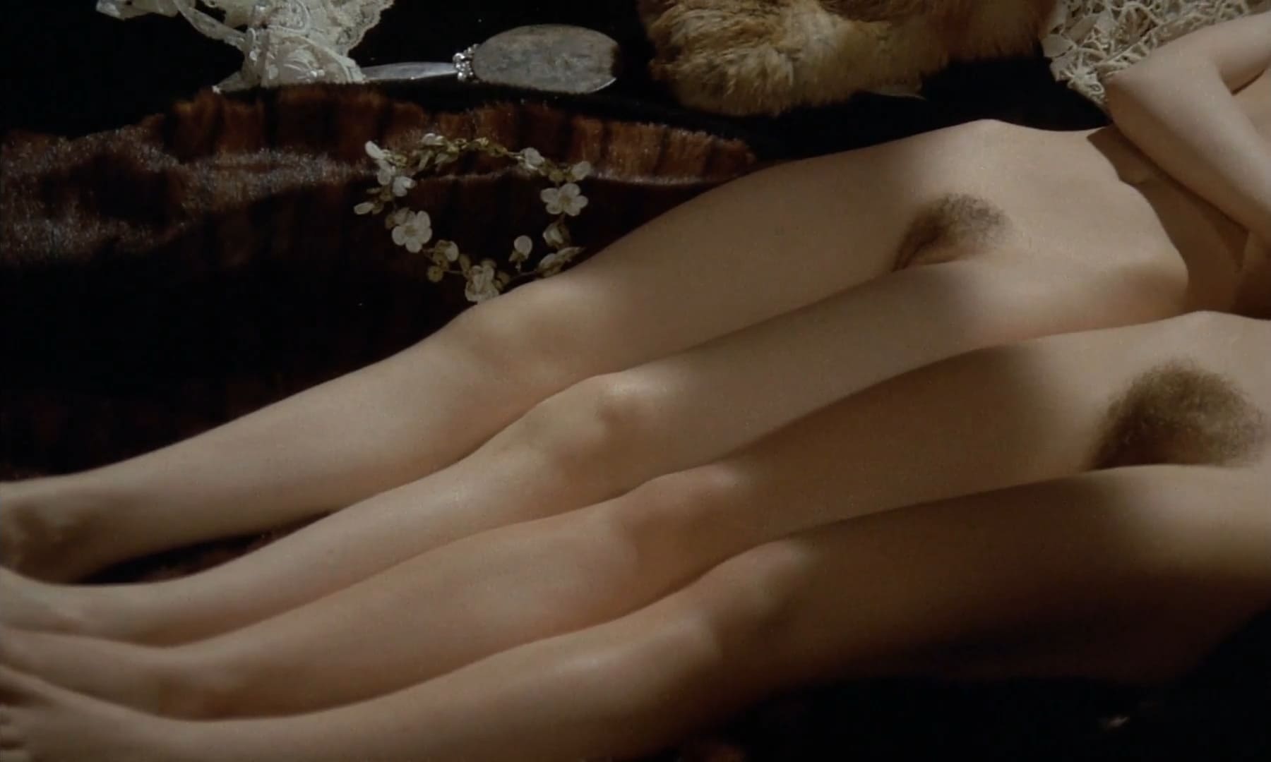 Эротические фото из фильма Аморальные истории (1974)