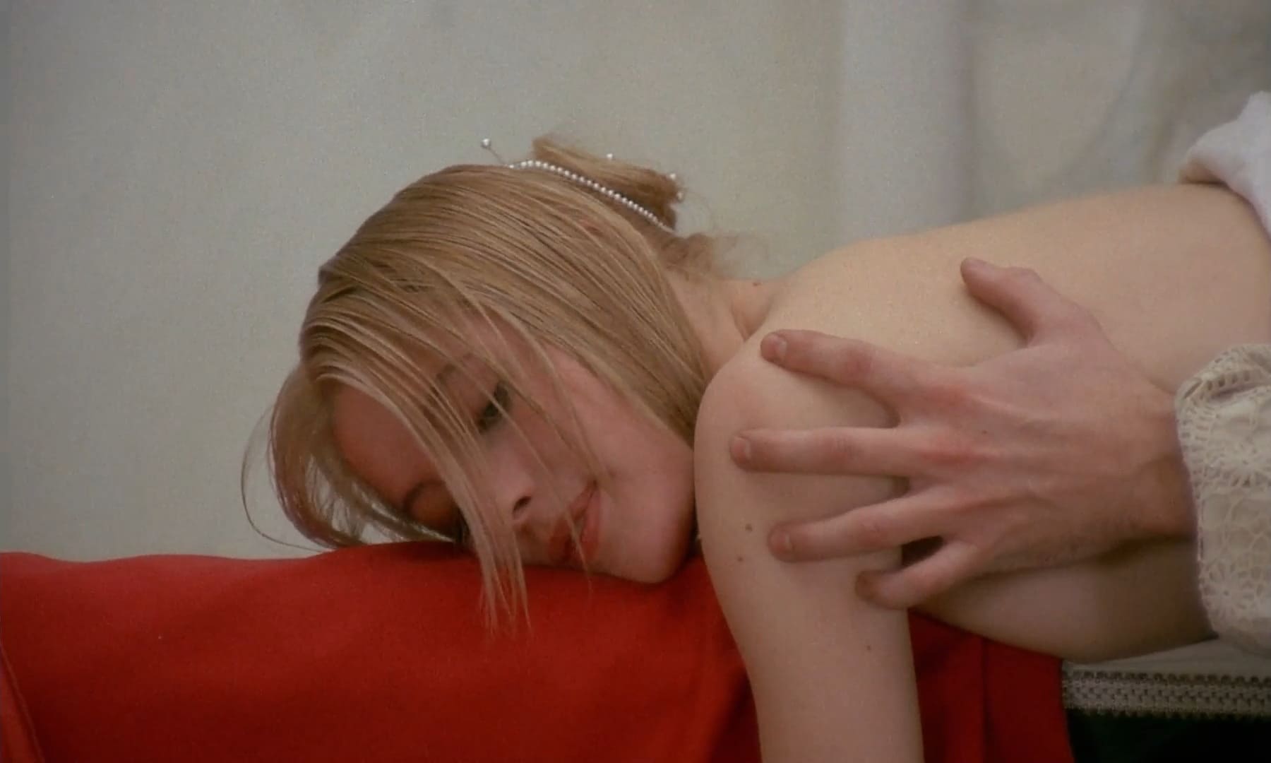 Эротические фото из фильма Аморальные истории (1974)