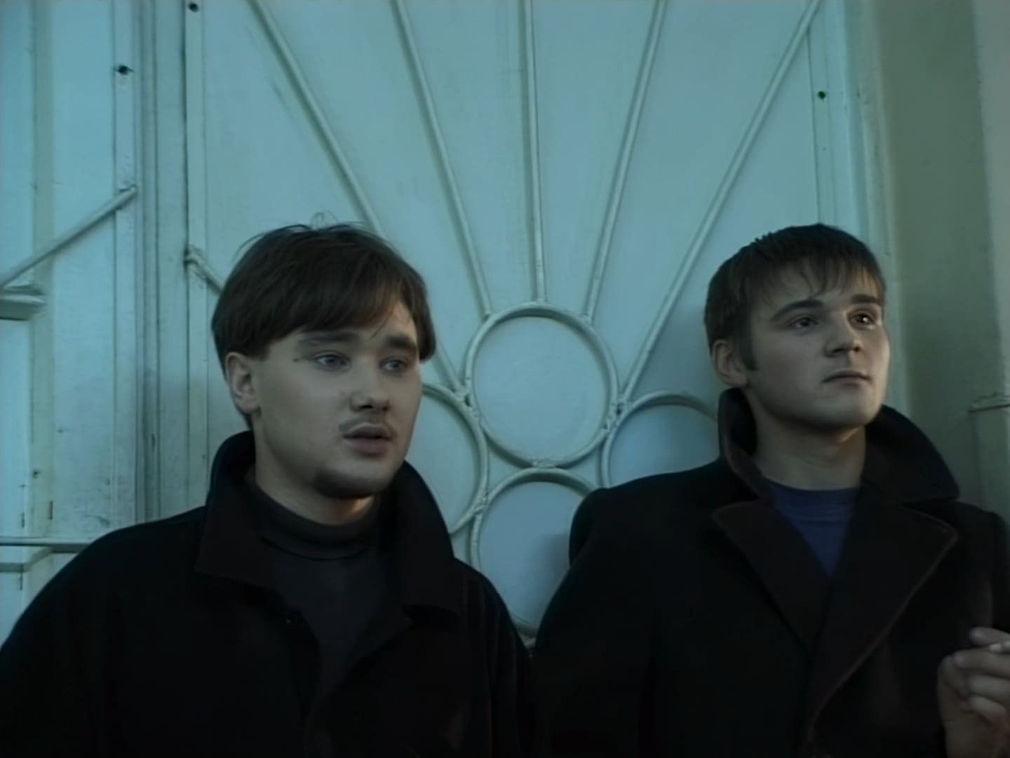 Порно фото из фильма Менты 2. Дело врачей некрофилов