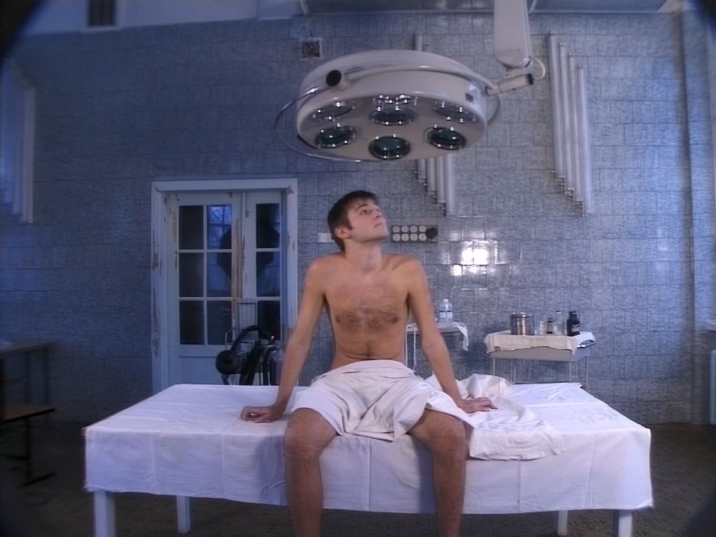 Порно фото из фильма Менты 2. Дело врачей некрофилов