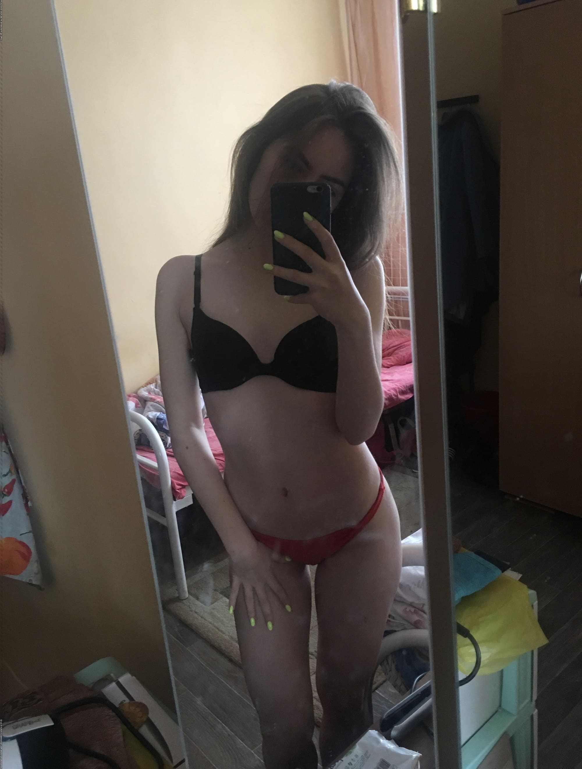 Домашние эротические фото: Позирую на камеру